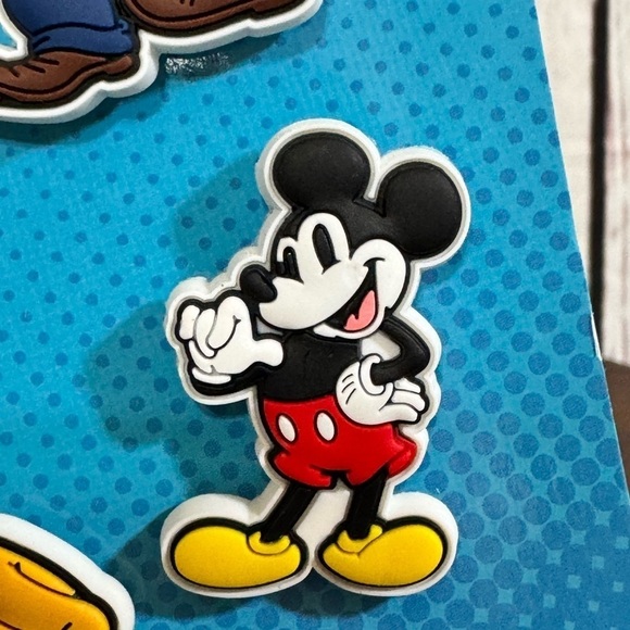 CROCS X Disney Mickey and Friends Jibbitz Charms 5 pieces set - Picture 6 of 9